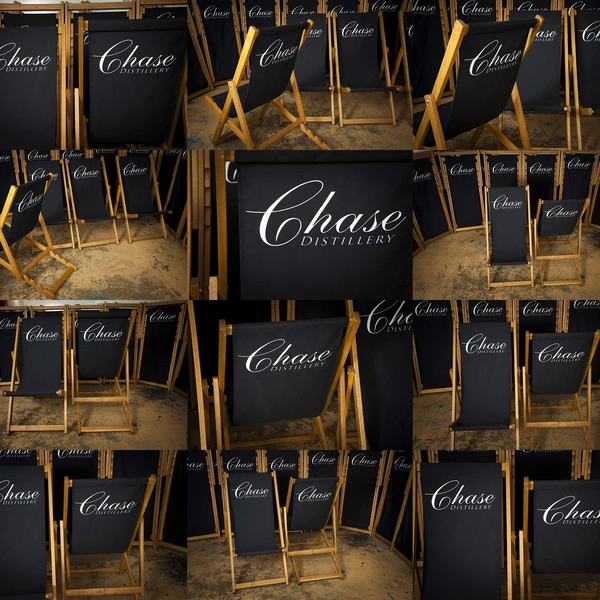 printed deckchairs