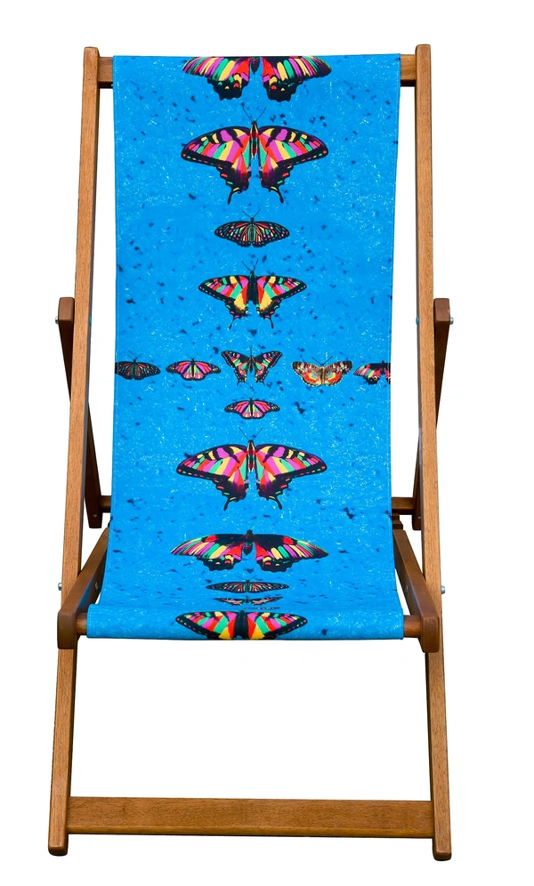  Psychedelic Butterfly On Blue Deckchair Front
